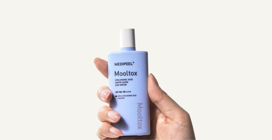 MEDI-PEEL Mooltox Hyaluronic Acid Water Glow Sun Serum SPF 50+ PA++++